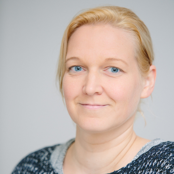 Dr. Katharina Alt